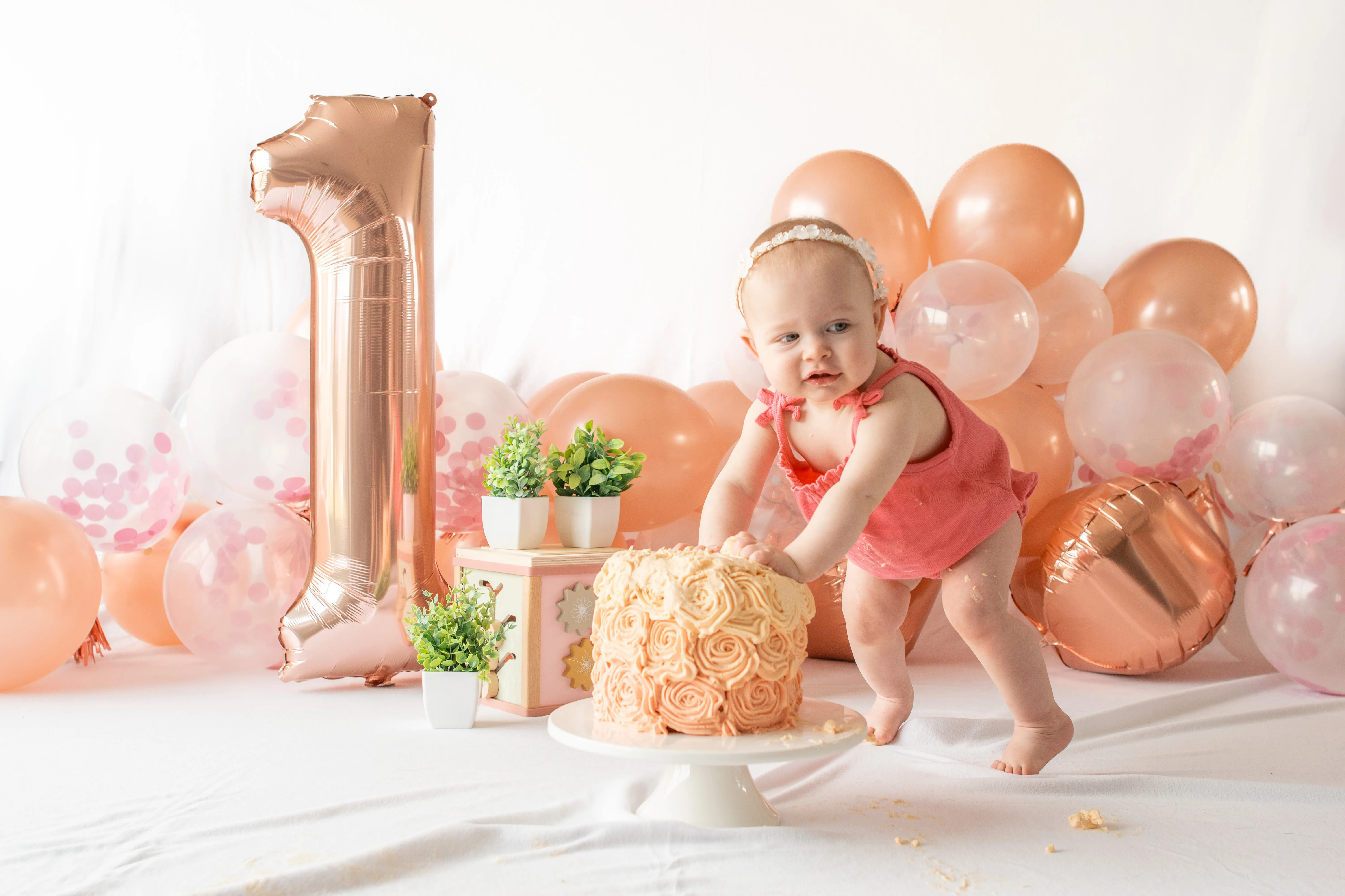 Cake smash fotoshoot door Kim & Louis